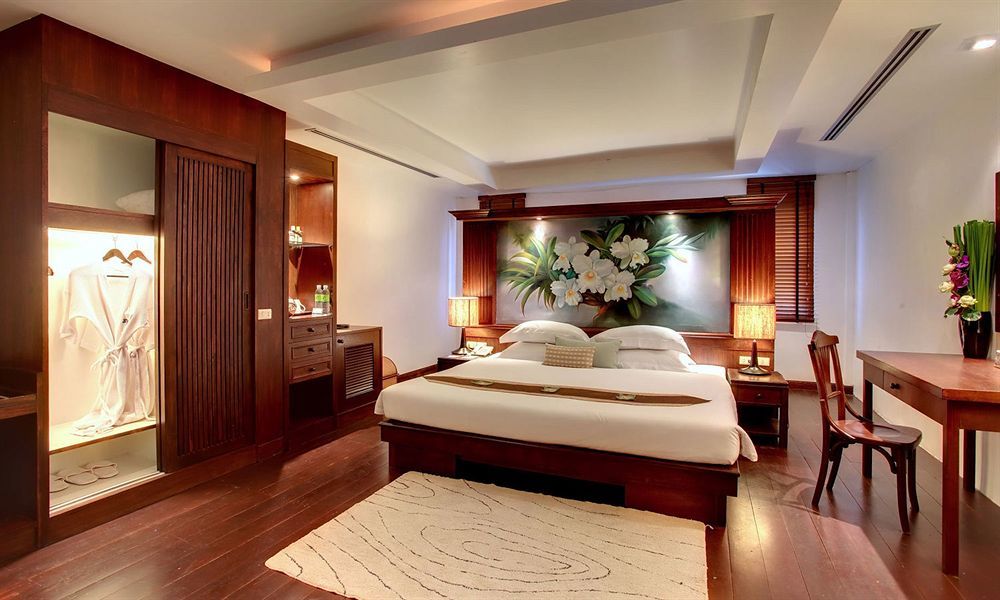 Safari Beach Hotel - SHA Extra Plus Patong Exterior foto